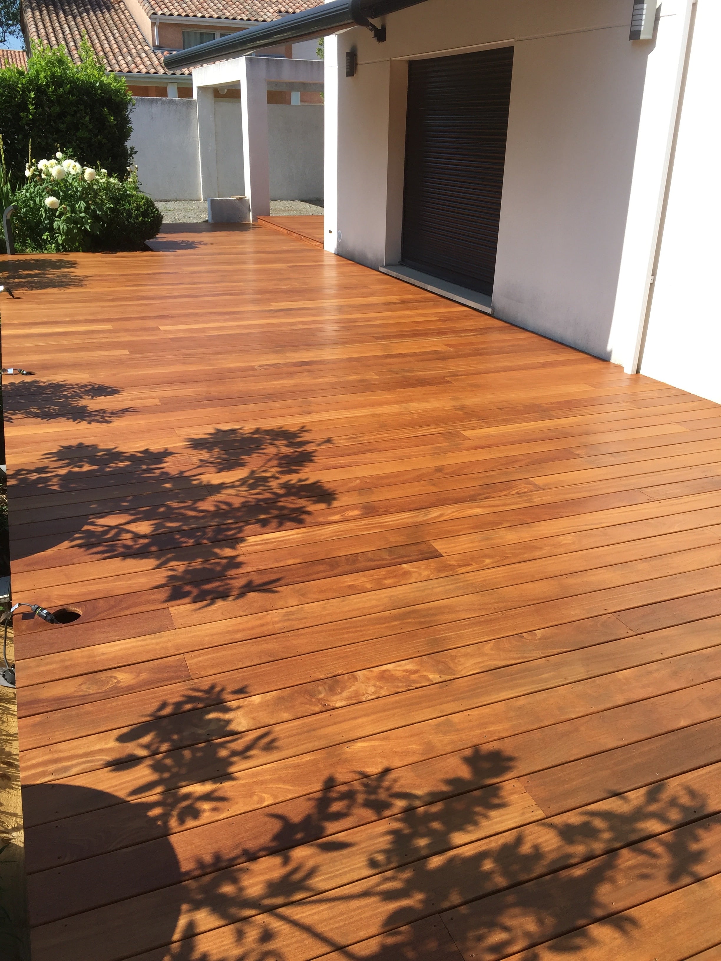 Terrasse en bois exotique réalisée à Portet-sur-Garonne